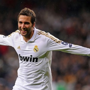 开云网页版-跨越临界点，从广东宏远到巴塞罗那，竞技体育关键时刻的生存法则，跨越临界点，从广东宏远到巴塞罗那的竞技体育生存法则